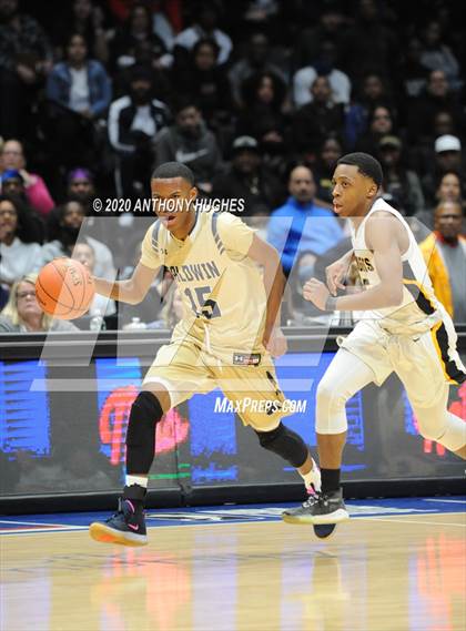 Thumbnail 3 in Baldwin vs. Uniondale (Section VIII Class AA Championship) photogallery.