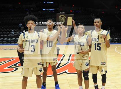 Thumbnail 1 in Baldwin vs. Uniondale (Section VIII Class AA Championship) photogallery.