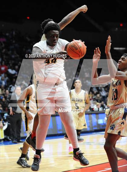 Thumbnail 2 in Baldwin vs. Uniondale (Section VIII Class AA Championship) photogallery.