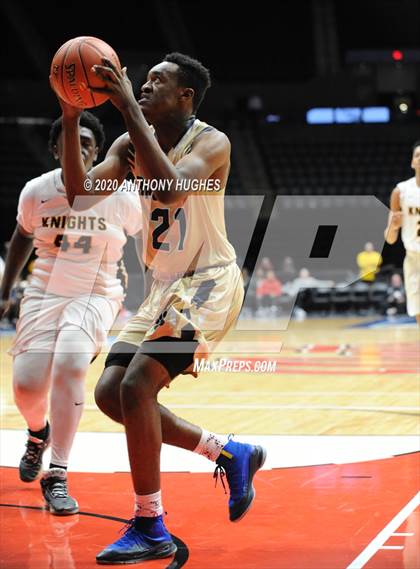 Thumbnail 3 in Baldwin vs. Uniondale (Section VIII Class AA Championship) photogallery.