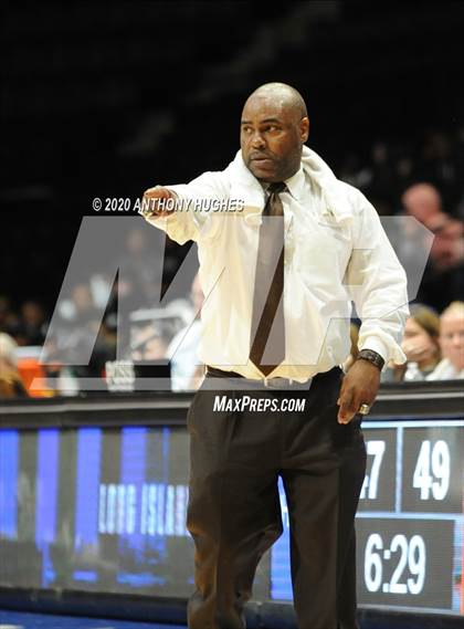 Thumbnail 3 in Baldwin vs. Uniondale (Section VIII Class AA Championship) photogallery.