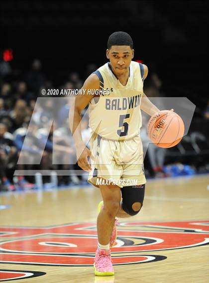 Thumbnail 3 in Baldwin vs. Uniondale (Section VIII Class AA Championship) photogallery.