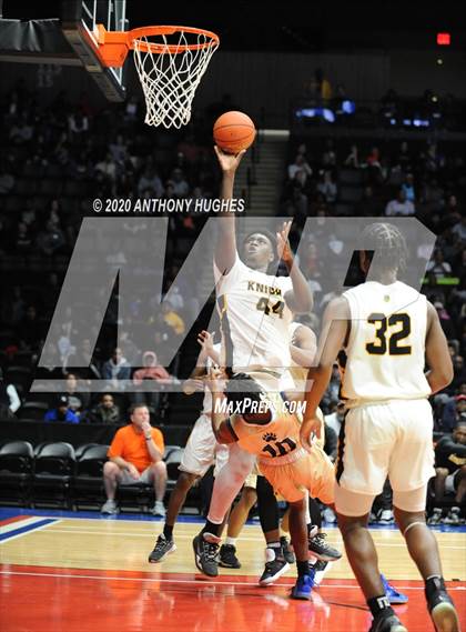 Thumbnail 2 in Baldwin vs. Uniondale (Section VIII Class AA Championship) photogallery.