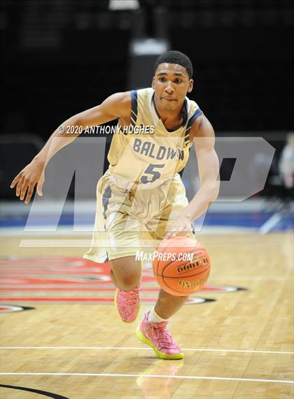 Thumbnail 2 in Baldwin vs. Uniondale (Section VIII Class AA Championship) photogallery.