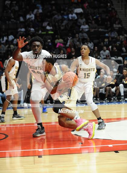 Thumbnail 3 in Baldwin vs. Uniondale (Section VIII Class AA Championship) photogallery.