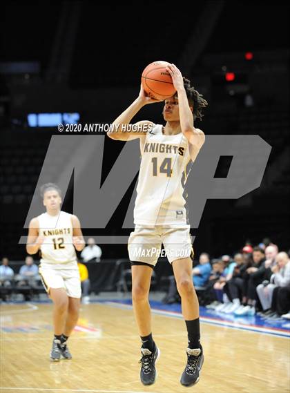 Thumbnail 3 in Baldwin vs. Uniondale (Section VIII Class AA Championship) photogallery.