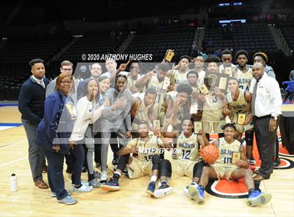 Thumbnail 2 in Baldwin vs. Uniondale (Section VIII Class AA Championship) photogallery.