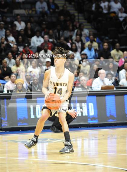 Thumbnail 1 in Baldwin vs. Uniondale (Section VIII Class AA Championship) photogallery.