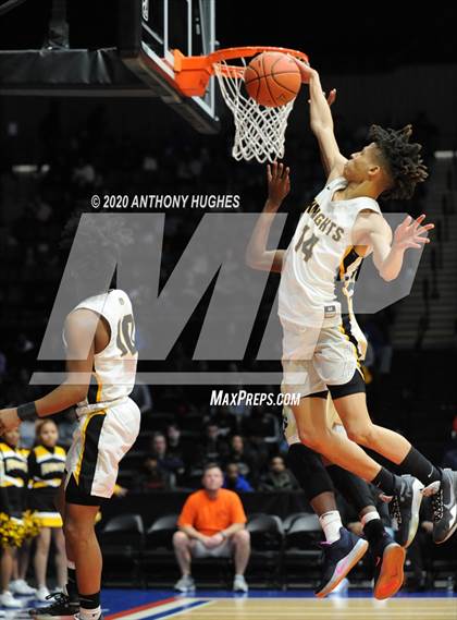 Thumbnail 2 in Baldwin vs. Uniondale (Section VIII Class AA Championship) photogallery.