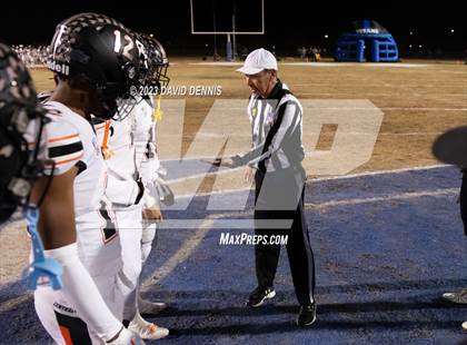 Thumbnail 1 in Frontier vs Central (CIF CS D1 Qtr Final) photogallery.