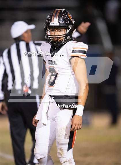 Thumbnail 2 in Frontier vs Central (CIF CS D1 Qtr Final) photogallery.
