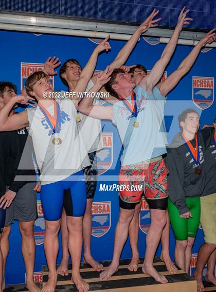 Thumbnail 2 in NCHSAA 3A State Championship photogallery.