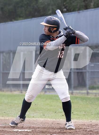 Thumbnail 2 in Casa Grande vs Santa Rosa photogallery.