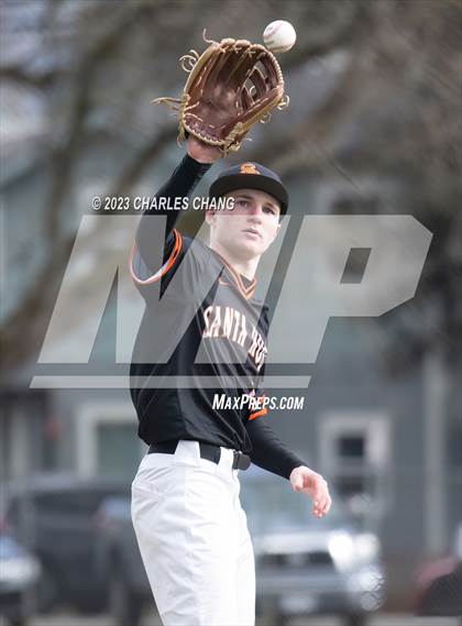 Thumbnail 3 in Casa Grande vs Santa Rosa photogallery.