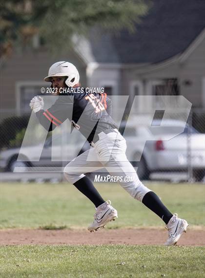 Thumbnail 1 in Casa Grande vs Santa Rosa photogallery.