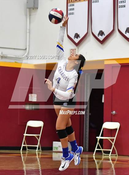 Thumbnail 1 in Charter Oak @ West Covina photogallery.
