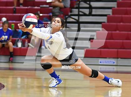 Thumbnail 2 in Charter Oak @ West Covina photogallery.
