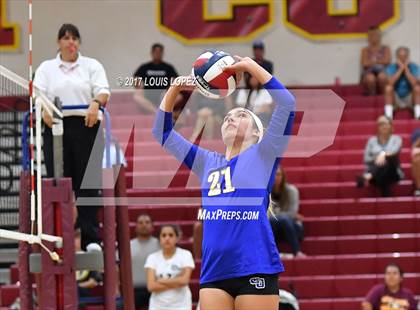 Thumbnail 3 in Charter Oak @ West Covina photogallery.