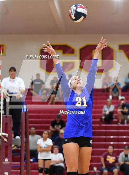 Thumbnail 1 in Charter Oak @ West Covina photogallery.