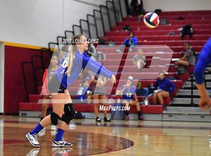 Thumbnail 3 in Charter Oak @ West Covina photogallery.