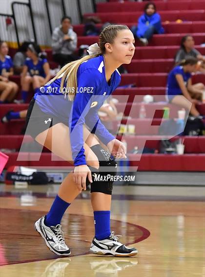Thumbnail 3 in Charter Oak @ West Covina photogallery.