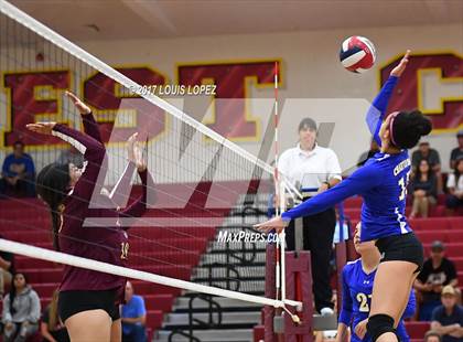 Thumbnail 1 in Charter Oak @ West Covina photogallery.