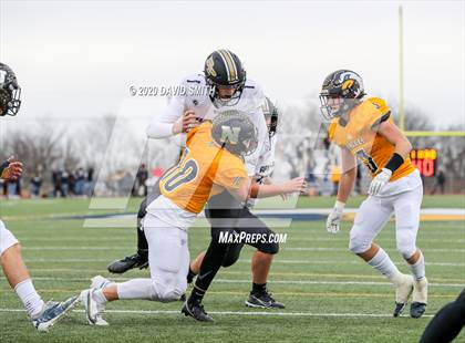 Thumbnail 3 in Raymore-Peculiar @ Liberty North (MSHSAA Class 6 Semifinal) photogallery.
