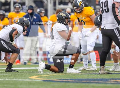 Thumbnail 3 in Raymore-Peculiar @ Liberty North (MSHSAA Class 6 Semifinal) photogallery.