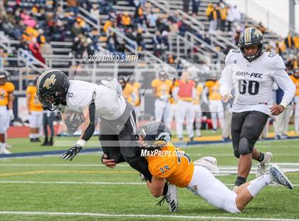 Thumbnail 2 in Raymore-Peculiar @ Liberty North (MSHSAA Class 6 Semifinal) photogallery.