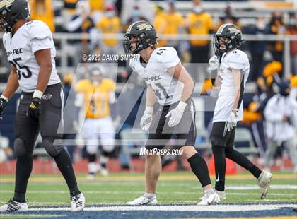 Thumbnail 3 in Raymore-Peculiar @ Liberty North (MSHSAA Class 6 Semifinal) photogallery.