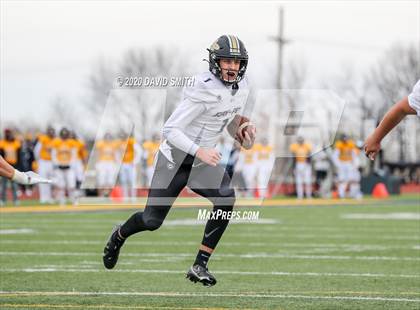 Thumbnail 2 in Raymore-Peculiar @ Liberty North (MSHSAA Class 6 Semifinal) photogallery.