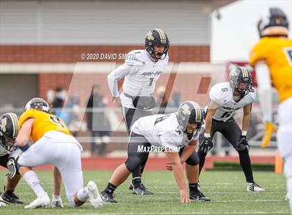 Thumbnail 2 in Raymore-Peculiar @ Liberty North (MSHSAA Class 6 Semifinal) photogallery.