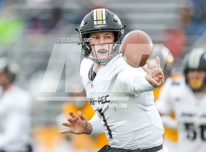 Thumbnail 3 in Raymore-Peculiar @ Liberty North (MSHSAA Class 6 Semifinal) photogallery.
