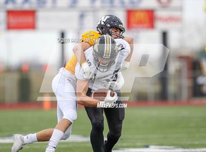 Thumbnail 2 in Raymore-Peculiar @ Liberty North (MSHSAA Class 6 Semifinal) photogallery.