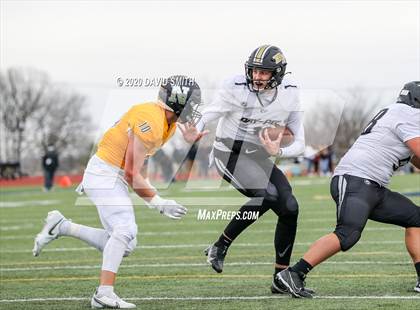 Thumbnail 3 in Raymore-Peculiar @ Liberty North (MSHSAA Class 6 Semifinal) photogallery.