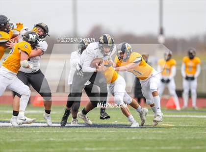 Thumbnail 1 in Raymore-Peculiar @ Liberty North (MSHSAA Class 6 Semifinal) photogallery.