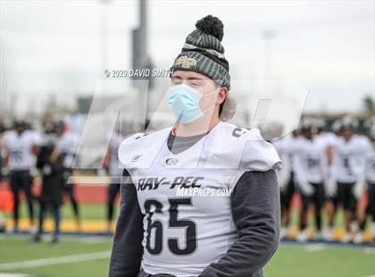Thumbnail 3 in Raymore-Peculiar @ Liberty North (MSHSAA Class 6 Semifinal) photogallery.