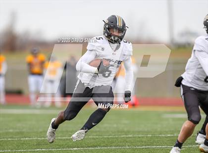 Thumbnail 3 in Raymore-Peculiar @ Liberty North (MSHSAA Class 6 Semifinal) photogallery.