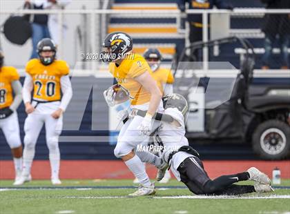 Thumbnail 3 in Raymore-Peculiar @ Liberty North (MSHSAA Class 6 Semifinal) photogallery.