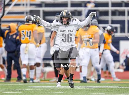 Thumbnail 2 in Raymore-Peculiar @ Liberty North (MSHSAA Class 6 Semifinal) photogallery.