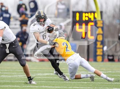 Thumbnail 3 in Raymore-Peculiar @ Liberty North (MSHSAA Class 6 Semifinal) photogallery.