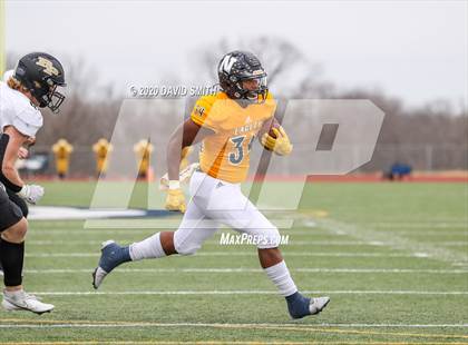 Thumbnail 3 in Raymore-Peculiar @ Liberty North (MSHSAA Class 6 Semifinal) photogallery.