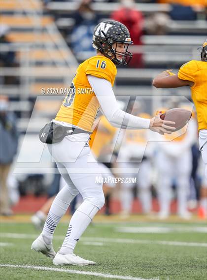 Thumbnail 2 in Raymore-Peculiar @ Liberty North (MSHSAA Class 6 Semifinal) photogallery.