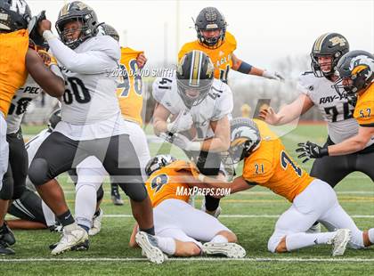 Thumbnail 3 in Raymore-Peculiar @ Liberty North (MSHSAA Class 6 Semifinal) photogallery.