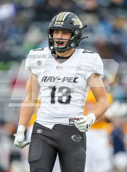 Thumbnail 2 in Raymore-Peculiar @ Liberty North (MSHSAA Class 6 Semifinal) photogallery.
