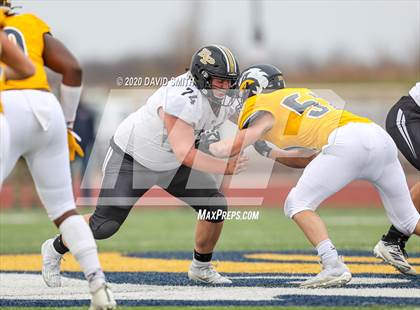 Thumbnail 2 in Raymore-Peculiar @ Liberty North (MSHSAA Class 6 Semifinal) photogallery.