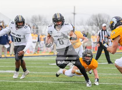Thumbnail 3 in Raymore-Peculiar @ Liberty North (MSHSAA Class 6 Semifinal) photogallery.