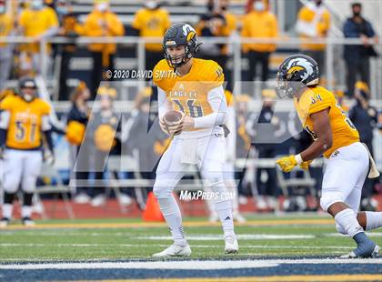 Thumbnail 3 in Raymore-Peculiar @ Liberty North (MSHSAA Class 6 Semifinal) photogallery.