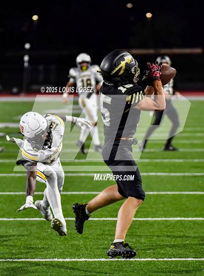 Thumbnail 1 in Cerritos @ Canyon photogallery.