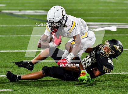 Thumbnail 1 in Cerritos @ Canyon photogallery.